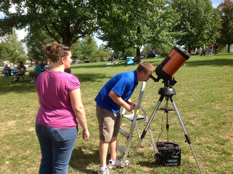 Ferdinand Folk Fest 09/05/2012
