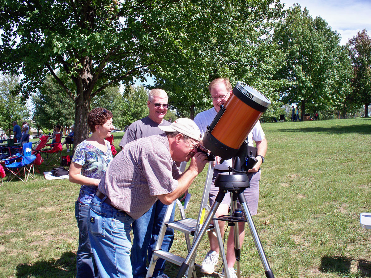 Ferdinand Folk Fest 09/05/2012