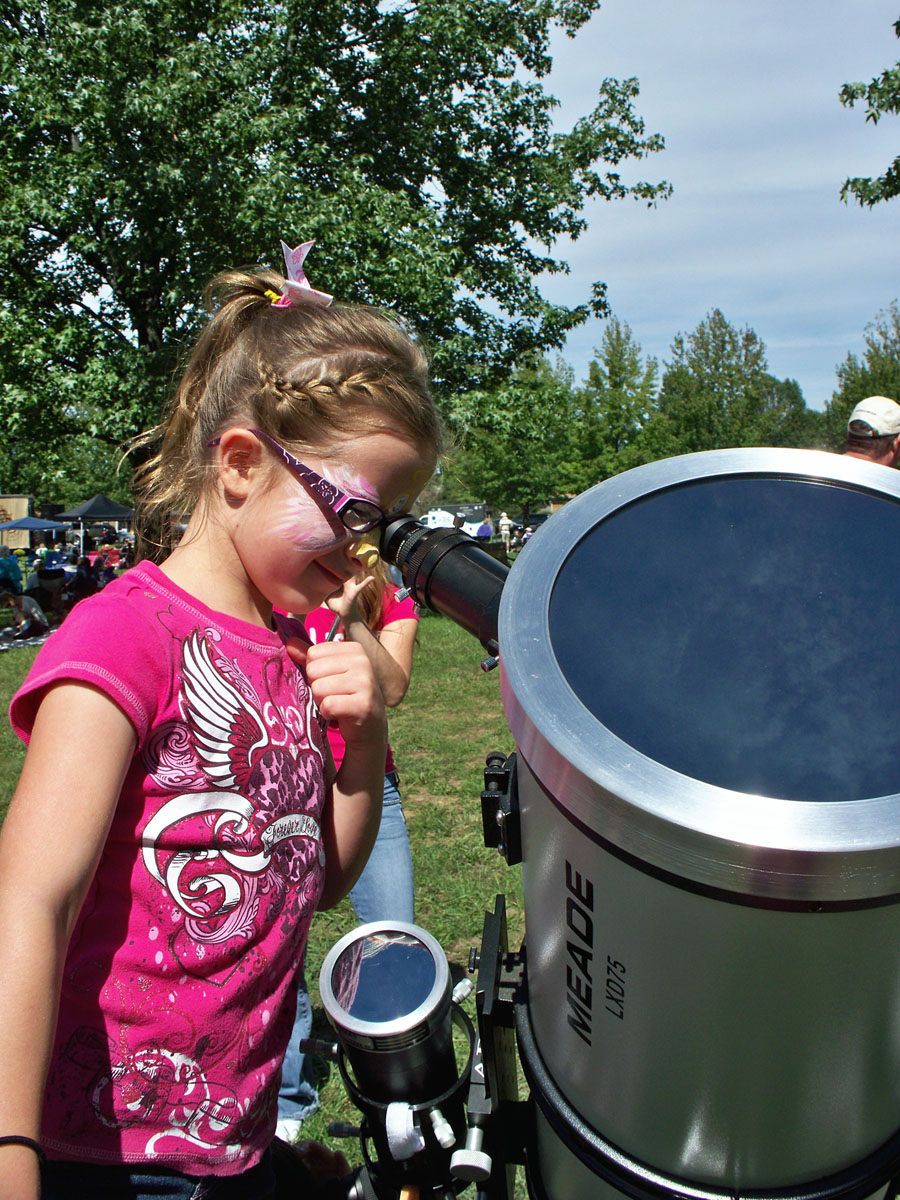 Ferdinand Folk Fest 09/05/2012